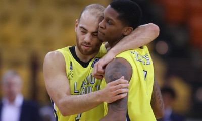 Λαύριο-Κάρτερ: «Ο κόουτς Σερέλης ήταν σημαντικός λόγος για να συνεχίσω στην ομάδα»