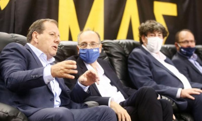 ΑΕΚ: Με Αγγελόπουλο βλέπουν το ματς Γαλατσόπουλος και Λιόλιος