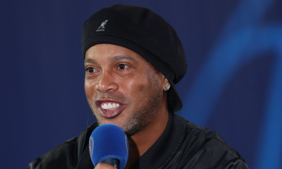 Παρί Σεν Ζερμέν-Λειψία: Στο «Parc des Princes» ο Ροναλντίνιο (video)