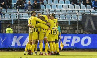 Άρης: Το μυαλό στον Παναιτωλικό - Περιμένει τις εξελίξεις με Σάσα, Μπεναλουάν ο Μάντζιος