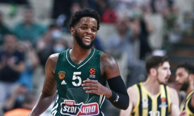 Μέικον: «Να δίνουμε την καρδιά μας για 40 λεπτά»