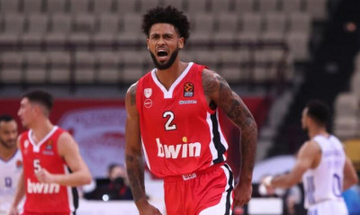 TΣΣΚΑ Μόσχας-Ολυμπιακός: «Καυτός» Ντόρσεϊ στο πρώτο δεκάλεπτο, «παρκαρισμένος» στο δεύτερο (photo)