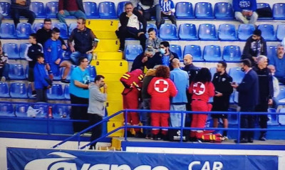 «Τρόμαξαν» στο Περιστέρι: Οπαδός λιποθύμησε στο Ατρόμητος – Ιωνικός