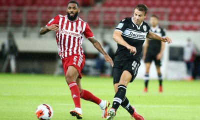 Ολυμπιακός-ΠΑΟΚ: Στα «δώρα» του «Δικεφάλου» στάθηκε ο Σβαμπ (photos)