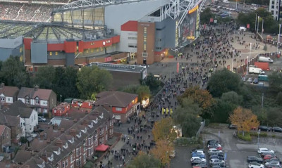 Απίστευτο… γλέντι των φίλων της Λίβερπουλ – Έφευγαν απ’ το 65’ οι γηπεδούχοι! (Videos)