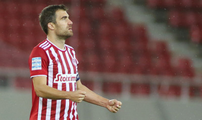 Ολυμπιακός-ΠΑΟΚ: «Κλειδί» το πρώτο μέρος για τον Παπασταθόπουλο