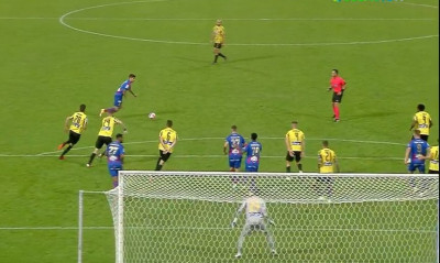 Βόλος-ΑΕΚ: Το αυτογκόλ ο Βράνιες και το δοκάρι του Λιβάι (videos)