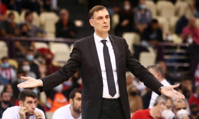 Μπαρτζώκας: «Βελτίωση σε ομαδικότητα και άμυνα»