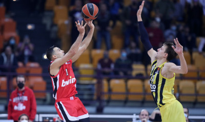 Ολυμπιακός-Φενέρμπαχτσε 67-65: «Εκτέλεση» από τον Σλούκα!