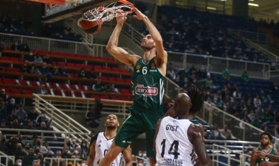 Παναθηναϊκός ΟΠΑΠ-Βιλερμπάν: «Απογειώθηκε» στην αντίπαλη μπασκέτα ο Παπαγιάννης (video)