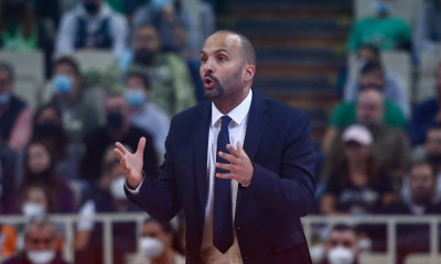 Πάρκερ: «Εξαιρετική εμφάνιση, ειδικά στην άμυνα»