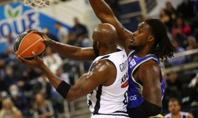 ΠΑΟΚ-Περιστέρι 86-87: «Ξέρανε» το Παλατάκι ο ΜακΚρί με buzzer beater