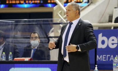 Μανωλόπουλος: «Μείναμε ενωμένοι και στο τέλος κέρδισε ο πιο τυχερός»