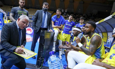 Περιστέρι-Ρώσσης: «Νίκη με Τσμόκι για να μείνουμε στο παιχνίδι της πρόκρισης»