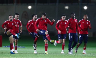 Ολυμπιακός-Άιντραχτ Φρανκφούρτης: Με Μπουχαλάκη η αποστολή των Πειραιωτών (photos)