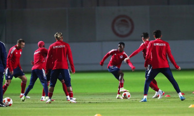 Ολυμπιακός-Άιντραχτ Φρανκφούρτης: Χωρίς εκπλήξεις οι «ερυθρόλευκοι» - Οι δύο ενδεκάδες