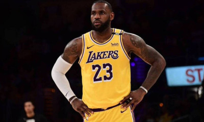 Λος Άντζελες Λέικερς: Νοκ-άουτ ο Λεμπρόν Τζέιμς