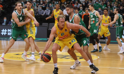 Ζαλγκίρις-Άλμπα Βερολίνου 71-79: «Διπλό» στο Κάουνας με επιστροφή Έρικσον!