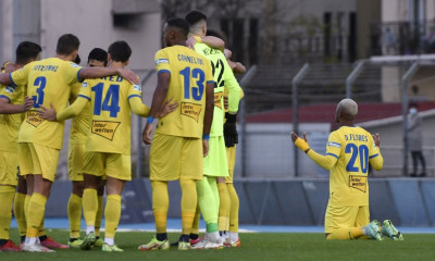 Παναιτωλικός: Οργή για Τζήλο, Ευαγγέλου – «Βιασμός της λογικής, να τους διαγράψει ο Κλάτενμπεργκ»