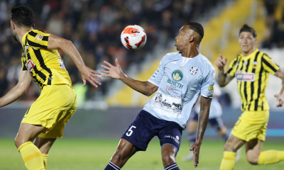 Απόλλων Σμύρνης: Μαγνητική ο Ντομίνγκες, κάρτες ο Μπαξεβανίδης