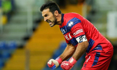 Μπουφόν: Η επετειακή φανέλα για τη συμπλήρωση 26 χρόνων καριέρας! (Photos)