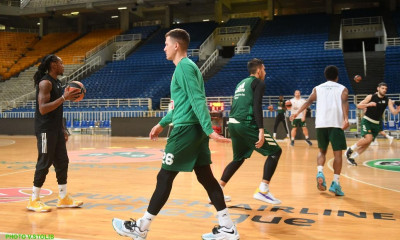 Παναθηναϊκός-Ούνικς: Στη 12άδα ο Νέντοβιτς, βγήκε για ζέσταμα (videos)