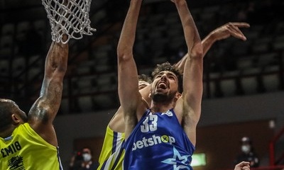 Ιωνικός - Χουγκάζ: «Μας δίνει έξτρα κίνητρο ο κόσμος μας»