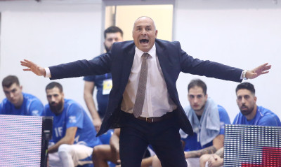 Σεγκούρα: «Κοιτάμε παίκτες, ελπίζω τις επόμενες μέρες να έχουμε νέα»