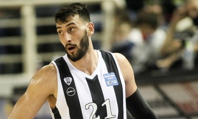 ΠΑΟΚ-Καμπερίδης: «Συγκεντρωμένοι σε κάθε παιχνίδι»