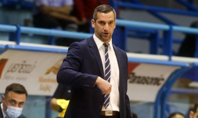 Λάρισα: «Βλέπει» την πόρτα της εξόδου ο Παπανικολόπουλος