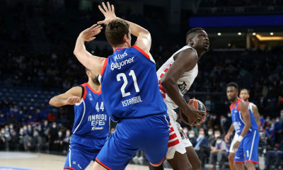 Αναντολού Εφές-Ολυμπιακός 88-69: Έπεσε σε... Bomb-ουά στην Πόλη (videos+photos)