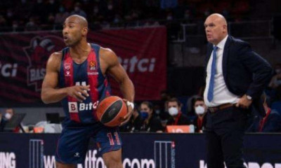 Μπασκόνια-Σπάχια: «Μία νίκη δεν σκεπάζει τα προβλήματα»