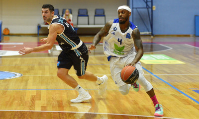 Επιβεβαίωση-OnSports: Η Λάρισα ανακοίνωσε το «διαζύγιο» με Θριτ!