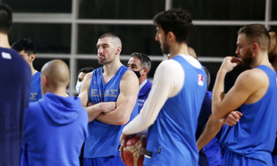 Μ. Βρετανία-Ελλάδα: Πρεμιέρα στα «παράθυρα»