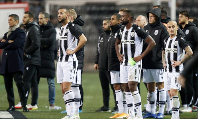 ΠΑΟΚ-Άρης: Οργή των οπαδών εκτός Τούμπας - Αποδοκιμασίες στους παίκτες (photos)