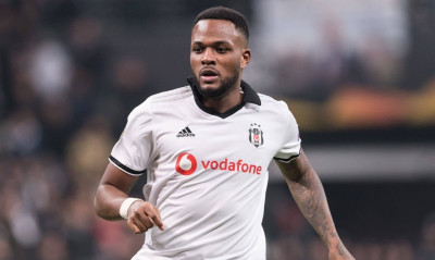 Ολυμπιακός: Σκάει… το deal με Λάριν - Η άρνηση και οι επαφές (photos+video)