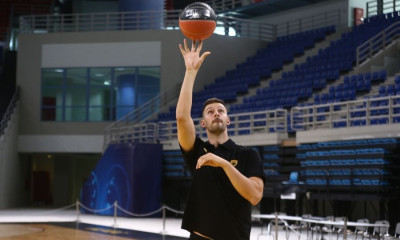 ΑΕΚ: Διακομίζεται στη Σερβία ο Στέφαν Γέλοβατς