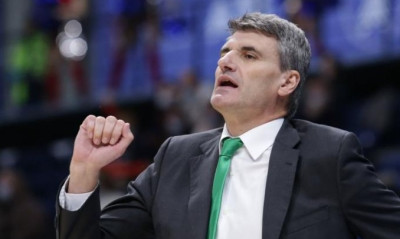 Περάσοβιτς: «Παίξαμε κακή άμυνα και επιτρέψαμε στον Ολυμπιακό να πάρει πλεονέκτημα»