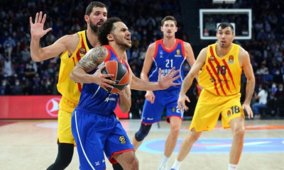 Έξαλλος ο Λάρκιν με τις αποφάσεις Λαμόνικα-«Αυτό το σφύριγμα ήταν μ@@@!» (photo)