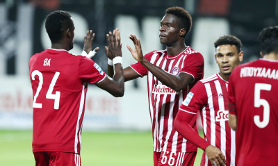 ΟΦΗ-Ολυμπιακός: Ο Σισέ με καρφωτή κεφαλιά ισοφάρισε για τους Πειραιώτες! (video+photos)