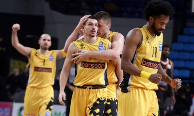 ΑΕΚ-Προμηθέας: H παρακάμερα της εντυπωσιακής νίκης των «κιτρινόμαυρων» (video)