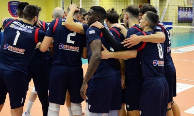 CEV Cup: Για την ανατροπή με «όπλο» τον κόσμο του ο Φοίνικας Σύρου κόντρα στη Λέουβεν