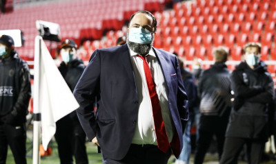 Αντβέρπ-Ολυμπιακός: Στο Βέλγιο ο Μαρινάκης (photos)