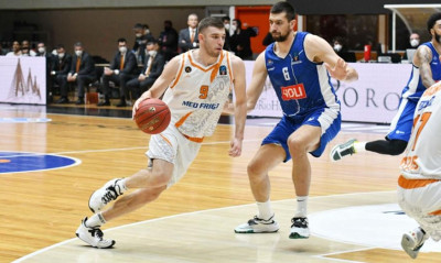 Ρογκαβόπουλος: «Θα παίξουμε όλοι για τον Γέλοβατς»