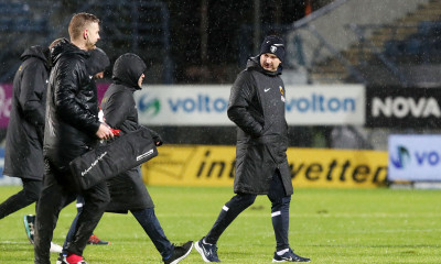 Αποθέωση Γιαννίκη από φίλους της ΑΕΚ: «Συνέχισε. Προχώρα για να φτιάξεις ομάδα»