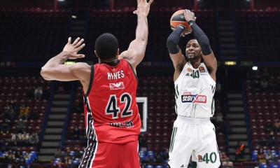 Χάινς: «Πρέπει να προστατεύσουμε την έδρα μας, για να πετύχουμε τους στόχους μας»