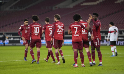 Bundesliga: Πεντάρα στην Στουτγκάρδη του Μαυροπάνου η Μπάγερν Μονάχου (video)