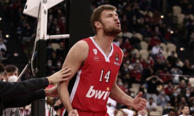 Βεζένκοφ: «Παίξαμε εξαιρετικά με πολύ καλό πρώτο ημίχρονο»