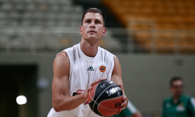 Παναθηναϊκός ΟΠΑΠ-Μπαρτσελόνα: «Ζεστός» πριν από το τζάμπολ ο Νέντοβιτς, είναι στη 12άδα (photos)