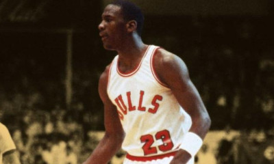 Aπίστευτο! Εισιτήριο από το ντεμπούτο του Τζόρνταν στο ΝΒΑ πωλήθηκε έναντι 264.000 δολαρίων